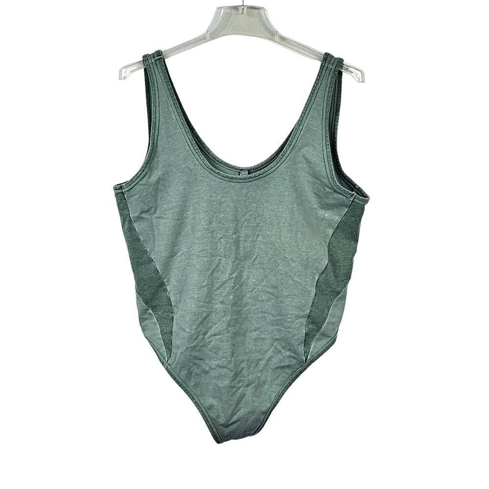 SKIMS Outdoor Bodysuit Nwt